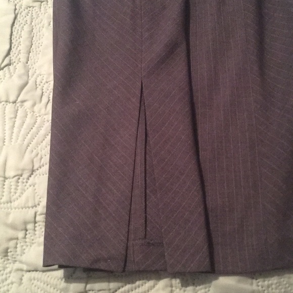 NWT NY&Co size 8 skirt with side slit - Picture 8 of 8